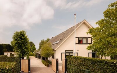 Nieuw-Loosdrechtsedijk 168