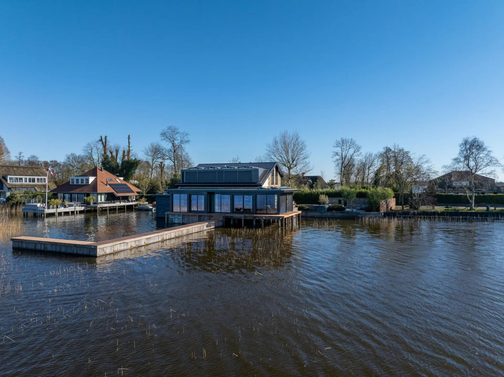 Vrijstaande woning te koop: Nieuw-Loosdrechtsedijk 232, Loosdrecht