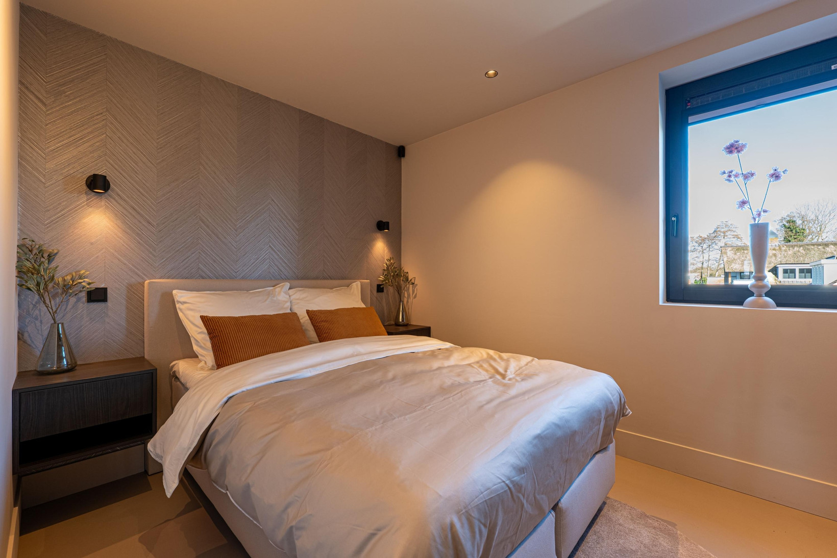Vrijstaande woning te koop: Nieuw-Loosdrechtsedijk 232, Loosdrecht