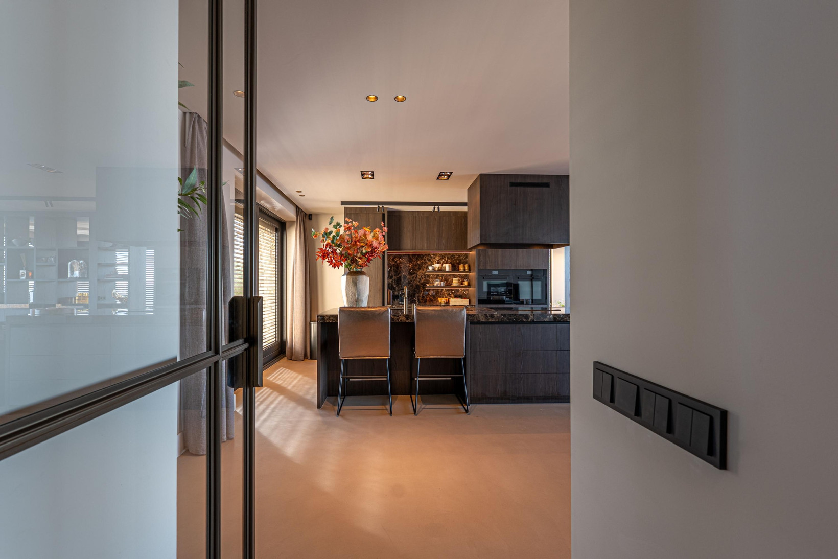 Vrijstaande woning te koop: Nieuw-Loosdrechtsedijk 232, Loosdrecht