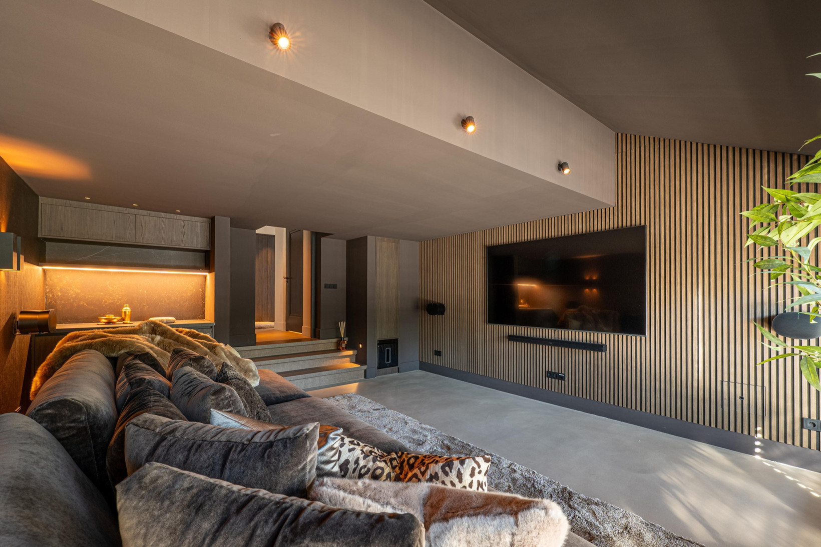 Vrijstaande woning te koop: Nieuw-Loosdrechtsedijk 232, Loosdrecht
