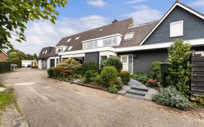 Huis te koop Oud-Loosdrechtsedijk 158