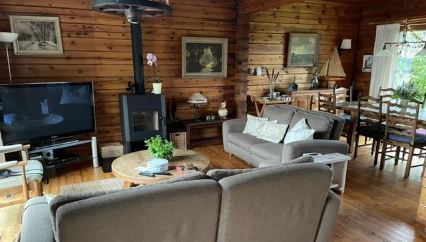 Vrijstaande woning te huur: Veendijk 24, Loosdrecht