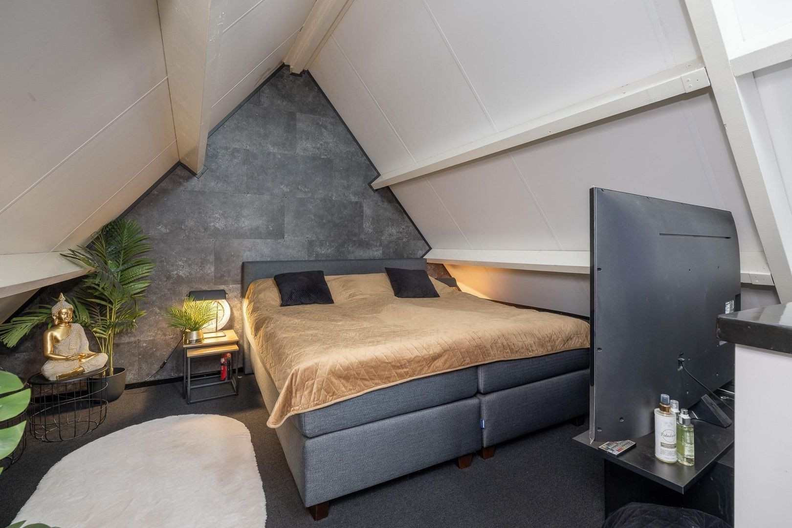 Vrijstaande woning te koop: Emmaweg 32, Kortenhoef