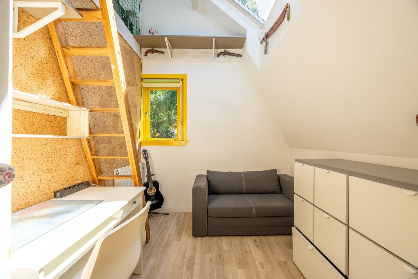 Appartement te koop: Noordereinde 99, 'S-Graveland