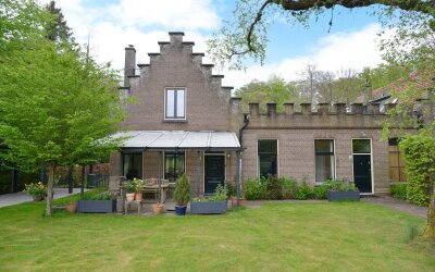 Leeuwenlaan 16