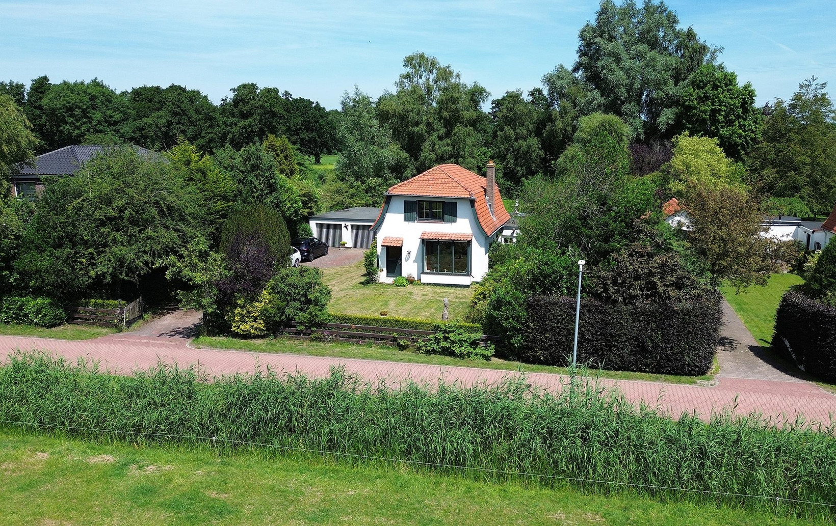 Vrijstaande woning te koop: Stichtse Kade 35, Ankeveen