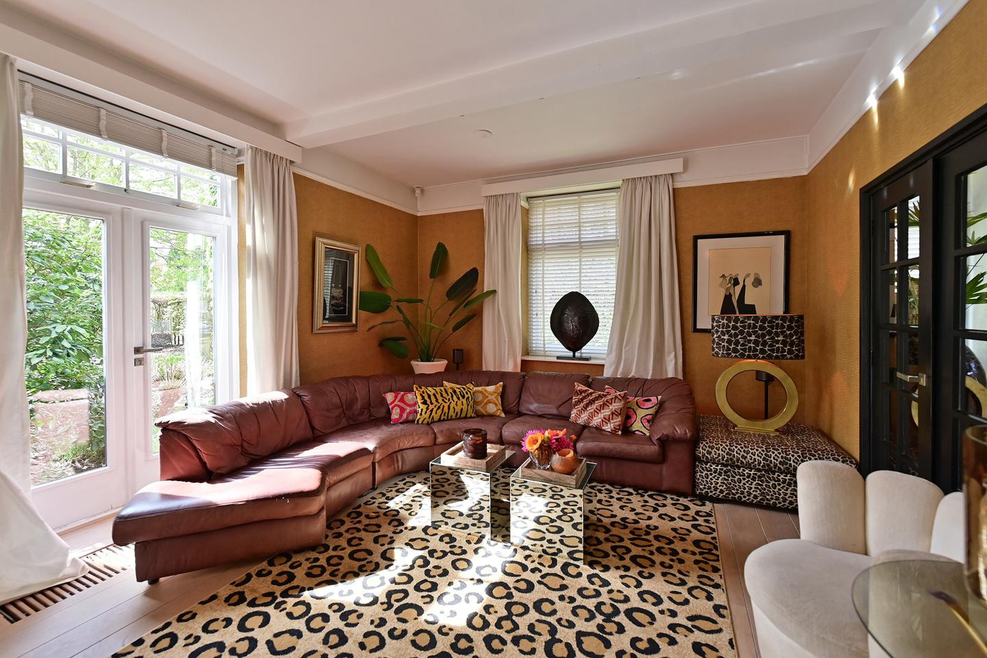 Vrijstaande woning te koop: Leemzeulder 6, Laren