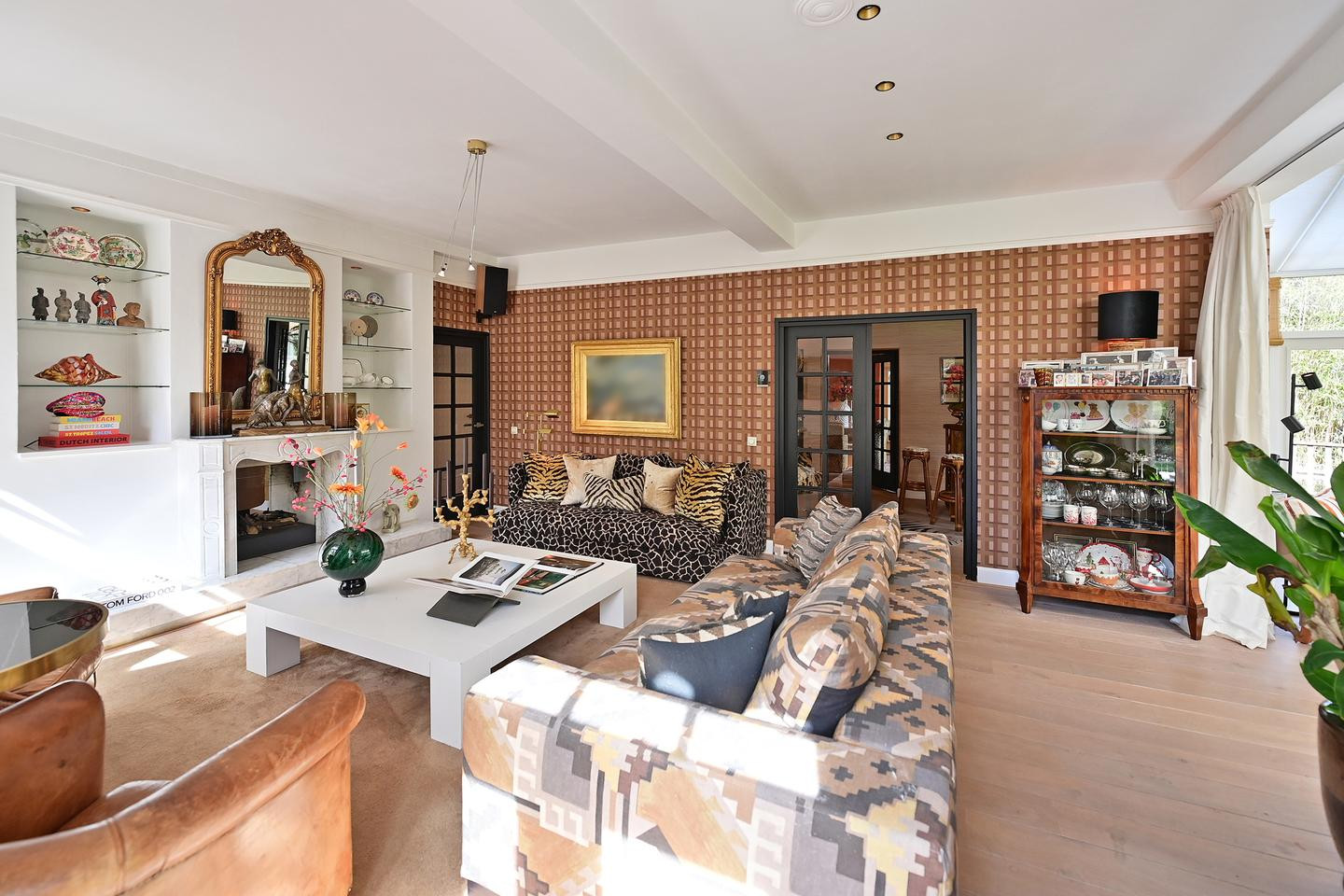 Vrijstaande woning te koop: Leemzeulder 6, Laren