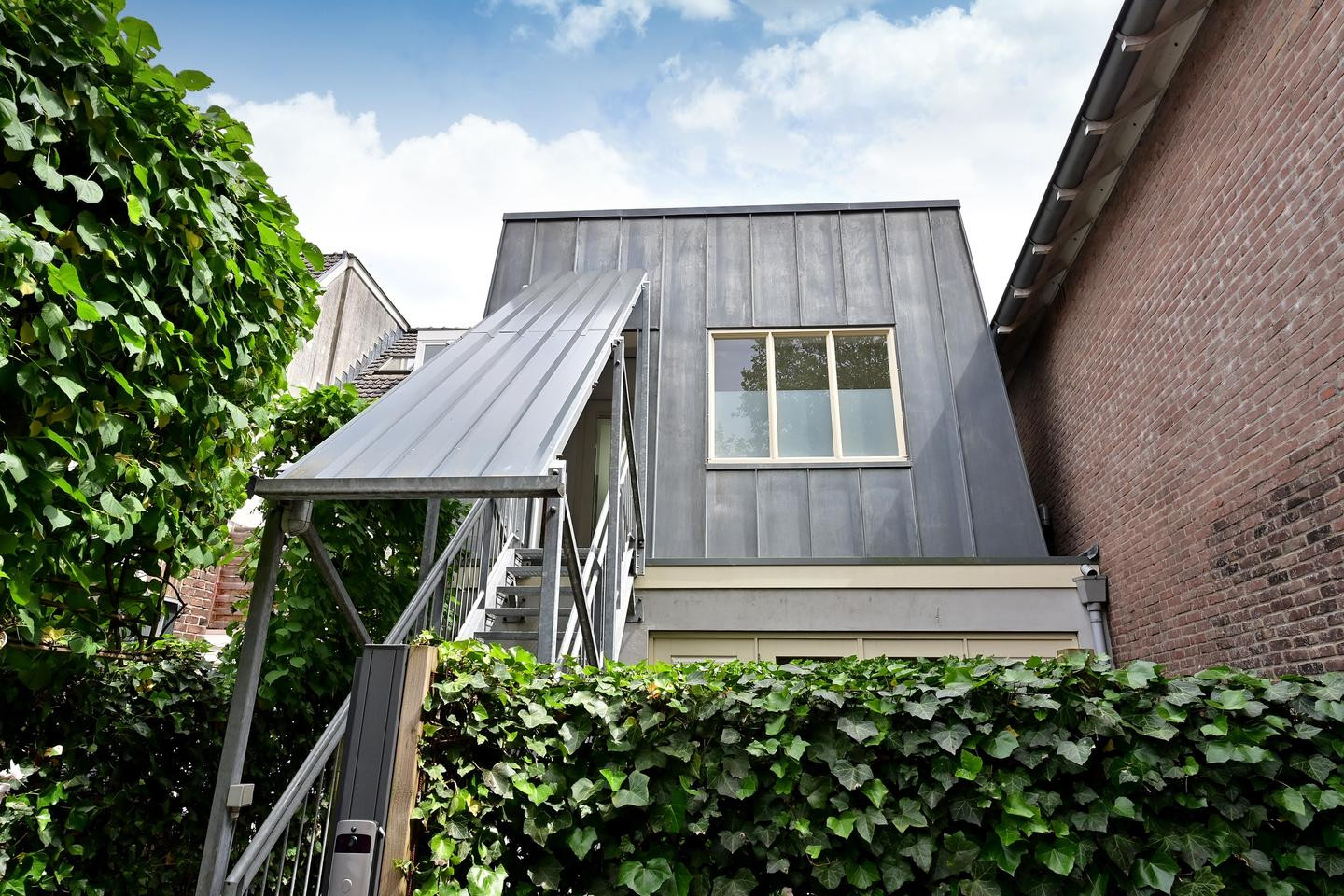 Appartement te koop: Naarderstraat 25A, Laren