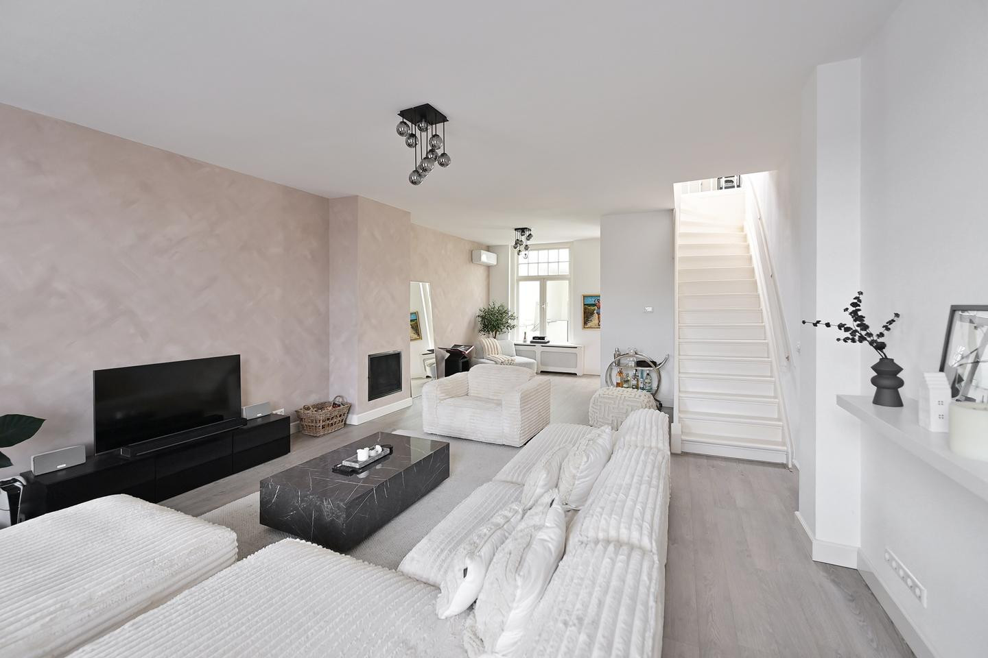 Appartement te koop: Naarderstraat 25A, Laren