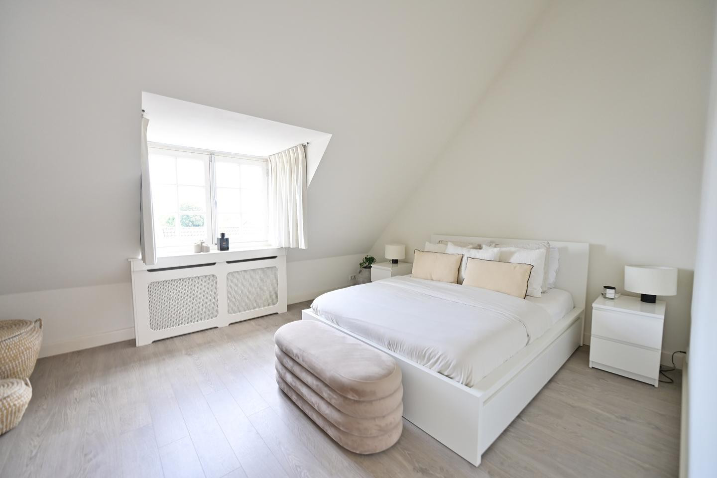 Appartement te koop: Naarderstraat 25A, Laren
