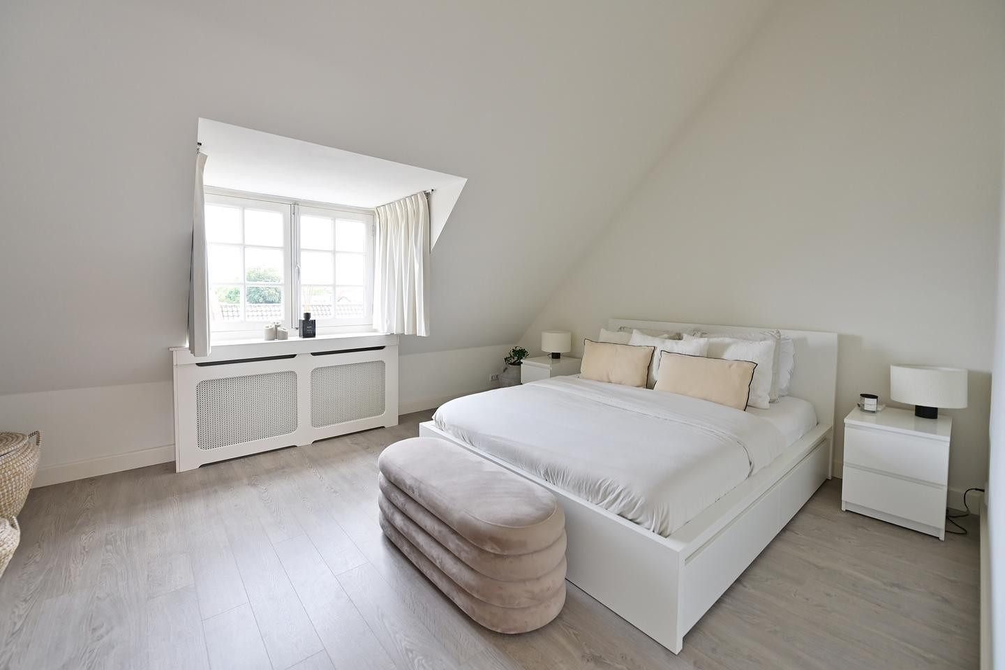 Appartement te koop: Naarderstraat 25A, Laren