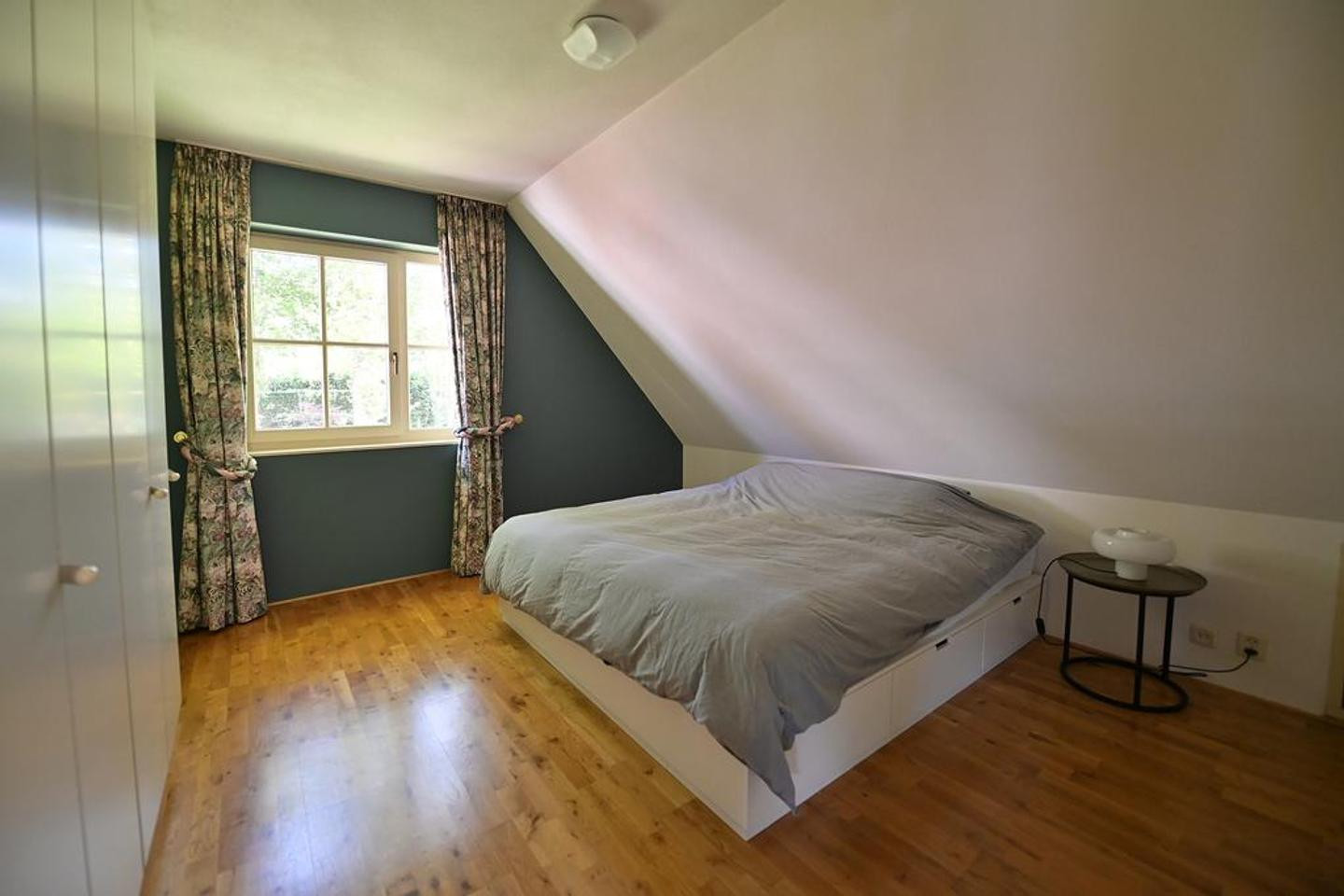 Vrijstaande woning te koop: Breeweg 13, Laren