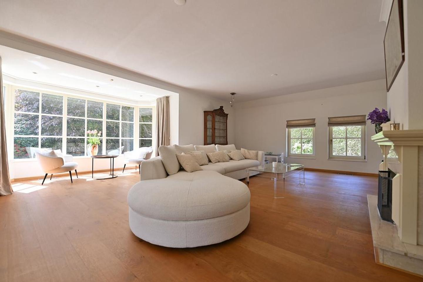 Vrijstaande woning te koop: Breeweg 13, Laren