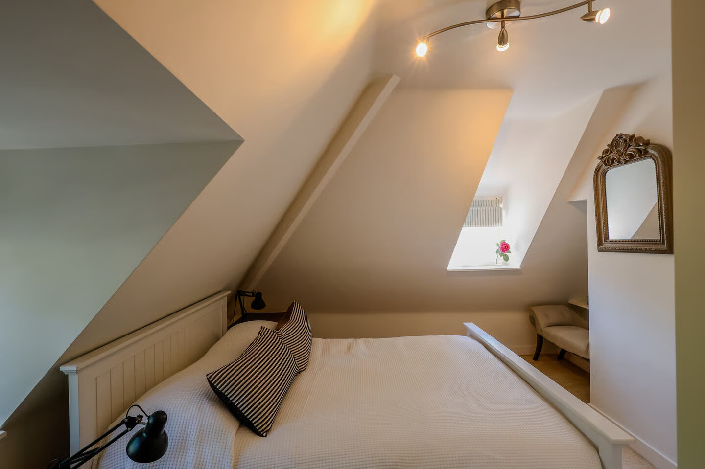 Vrijstaande woning te koop: Herdersweg 19, Laren