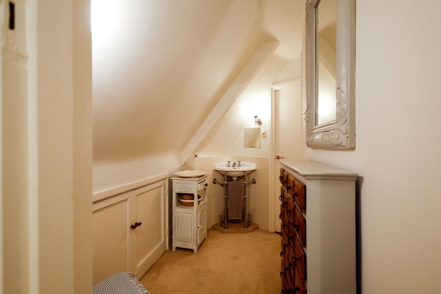Vrijstaande woning te koop: Herdersweg 19, Laren