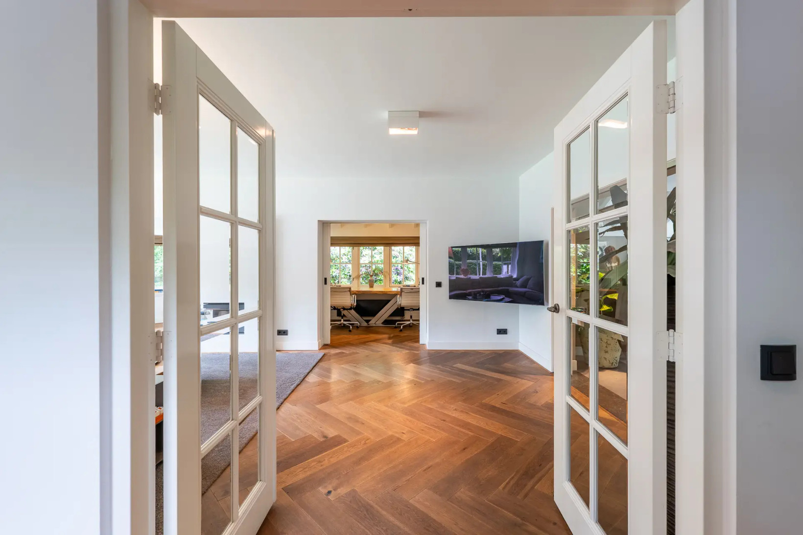 Vrijstaande woning te koop: Noolseweg 21, Laren