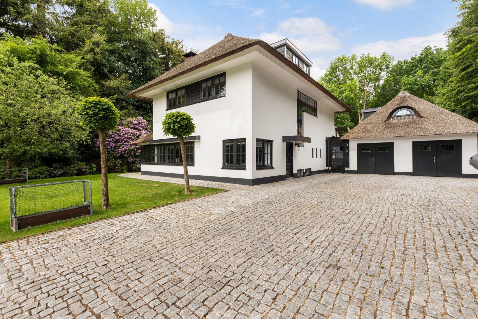 Vrijstaande woning te koop: Noolseweg 21, Laren
