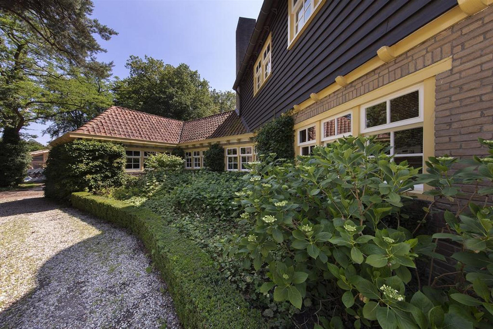 Vrijstaande woning te koop: Torenlaan 64, Laren