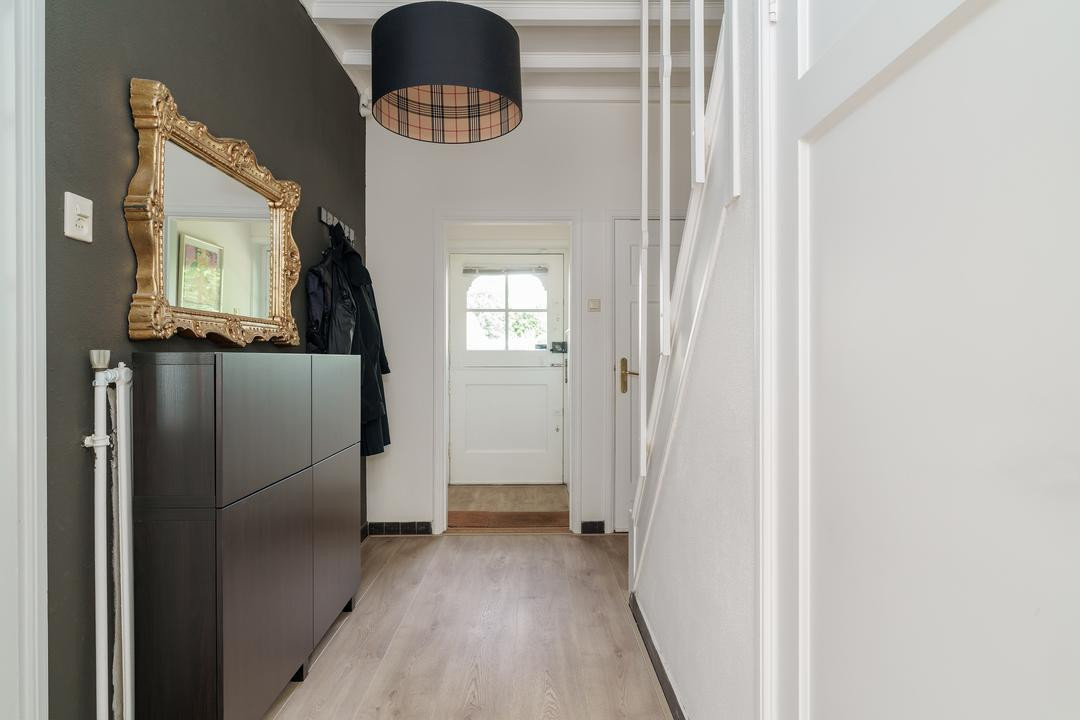 Twee-onder-één-kap te koop: Lingenskamp 4, Laren