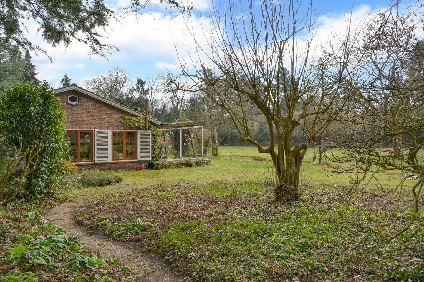 Vrijstaande woning te koop: Engweg 24, Laren