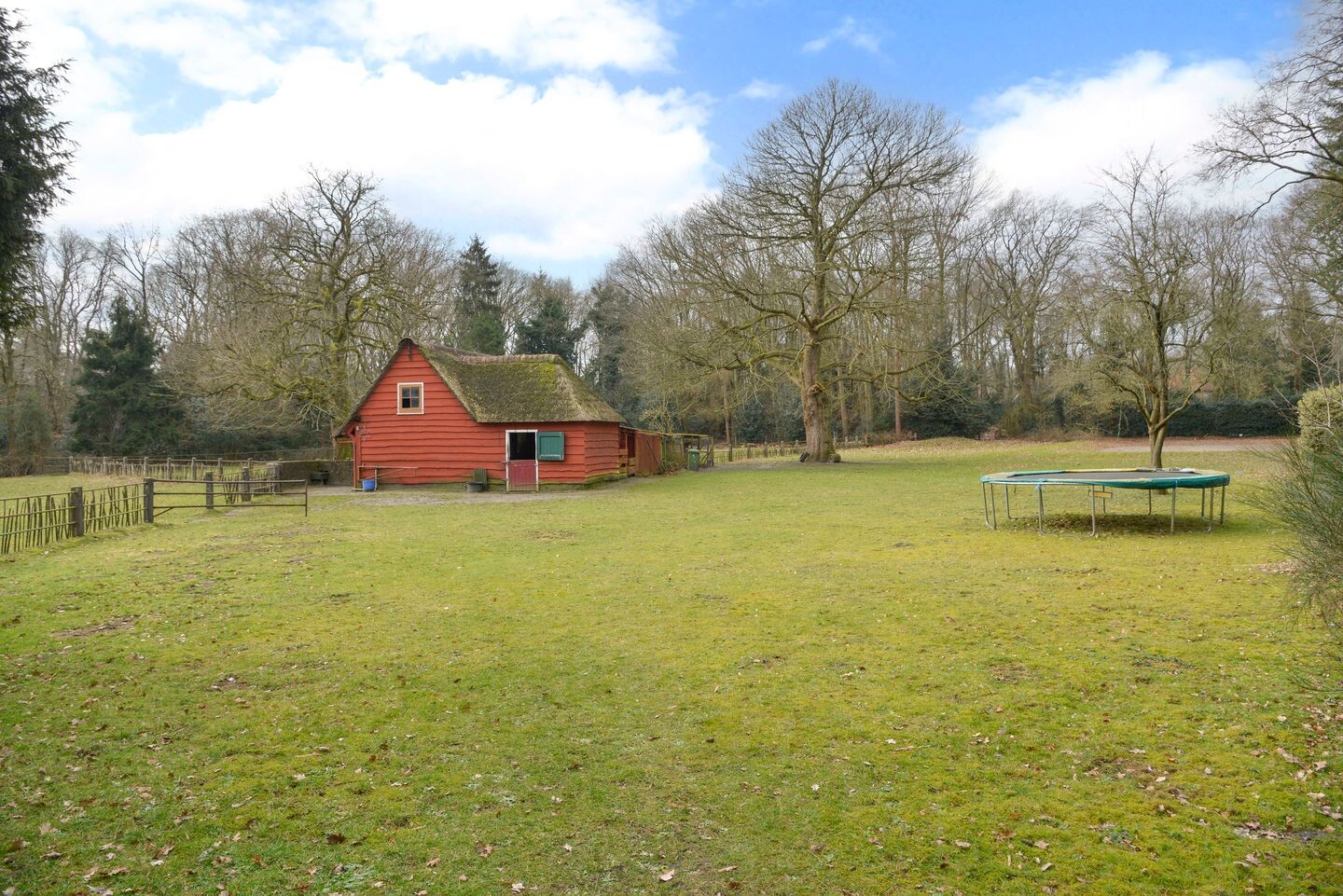 Vrijstaande woning te koop: Engweg 24, Laren