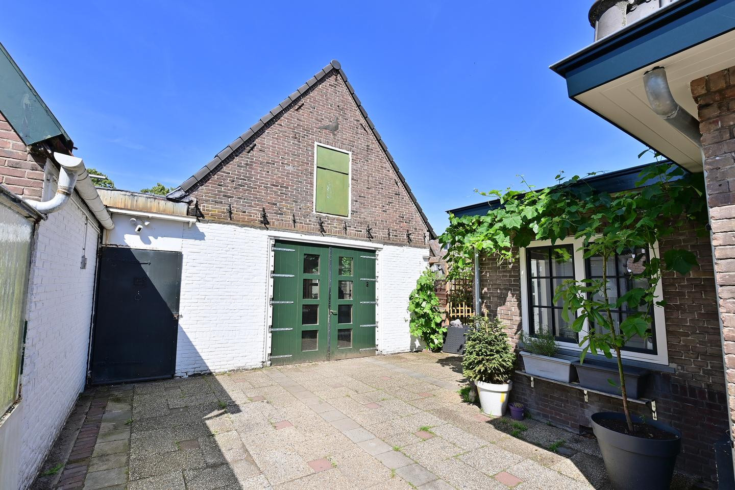 Twee-onder-één-kap te koop: Zevenend 28B, Laren