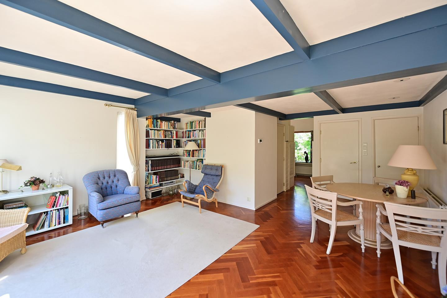 Hoekwoning te koop: Teunenmijns 17, Laren