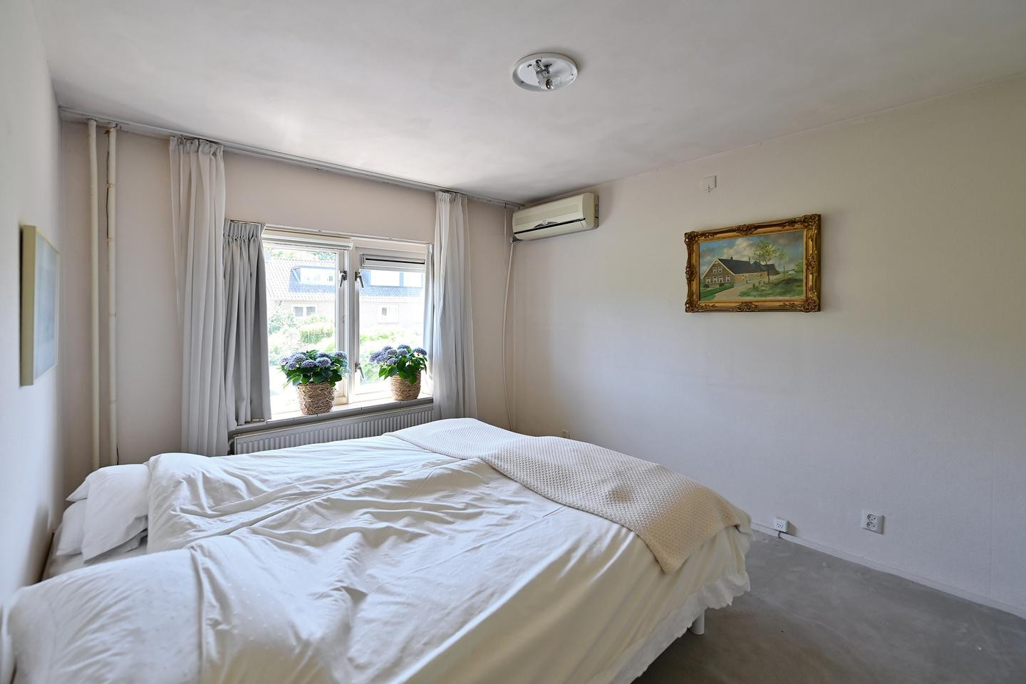 Hoekwoning te koop: Teunenmijns 17, Laren