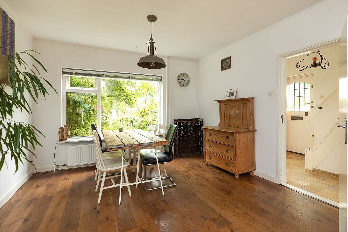 Hoekwoning te koop: Engelsjan 7, Laren