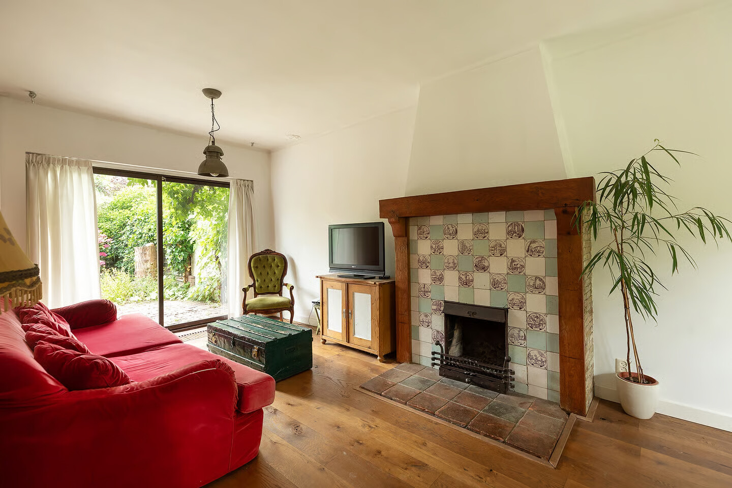 Hoekwoning te koop: Engelsjan 7, Laren