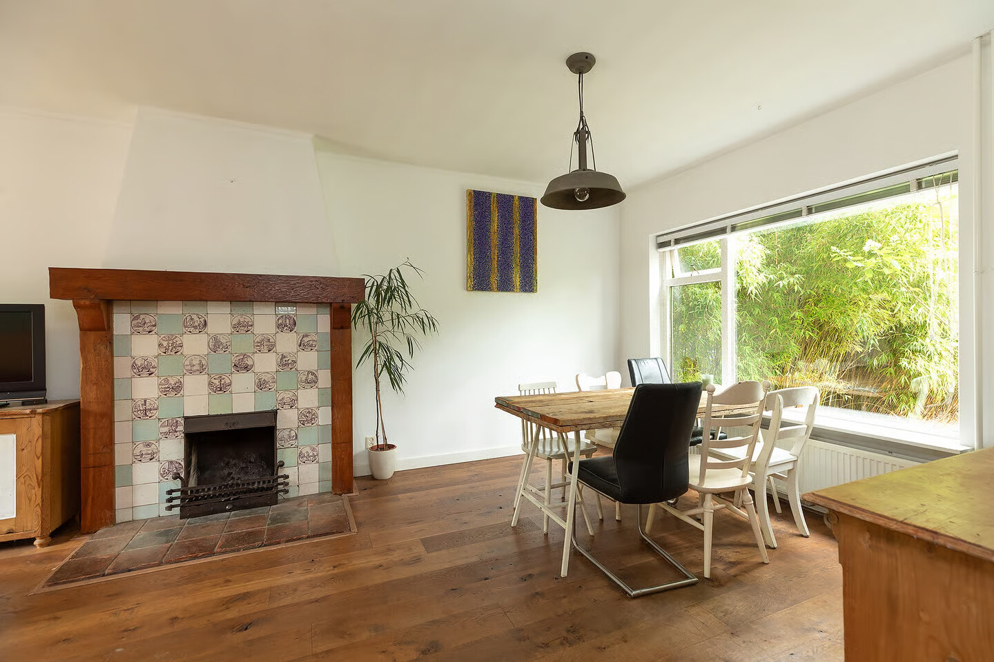Hoekwoning te koop: Engelsjan 7, Laren