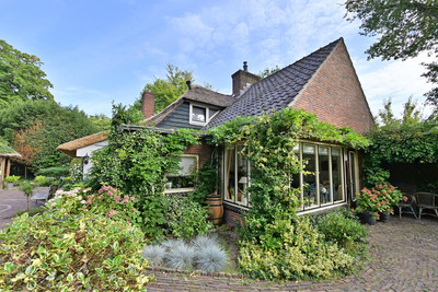 Kostverloren 64-A