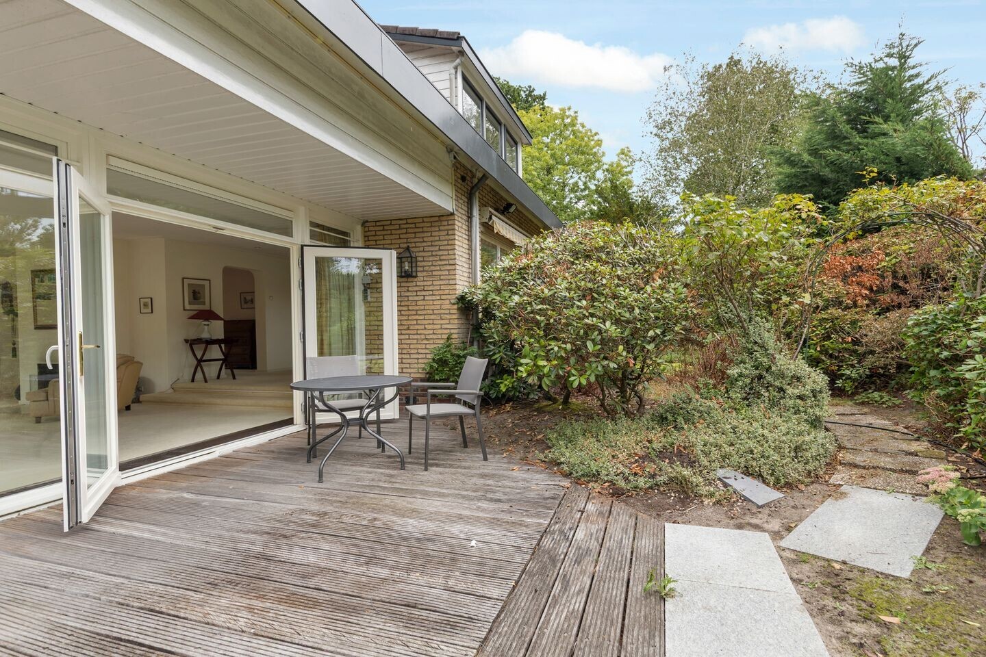 Vrijstaande woning te koop: Lage Vuurscheweg 22, Laren