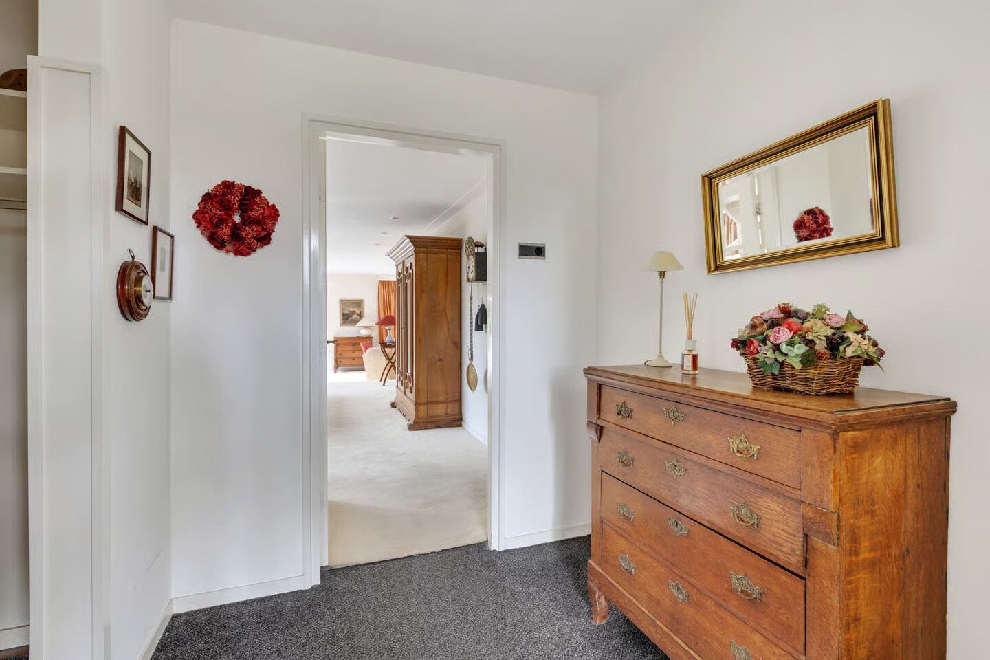 Vrijstaande woning te koop: Lage Vuurscheweg 22, Laren