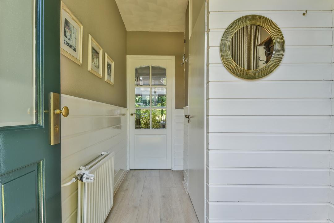 Tussenwoning te koop: Bisschopswaarde 25, Laren