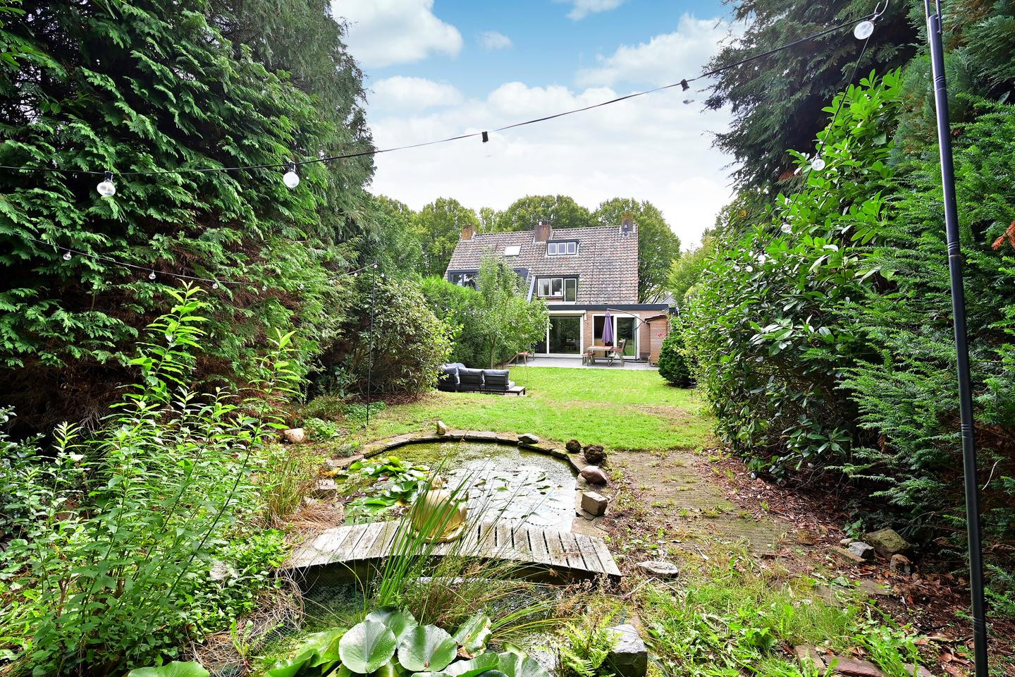 Tussenwoning te koop: Heideveldweg 31, Laren