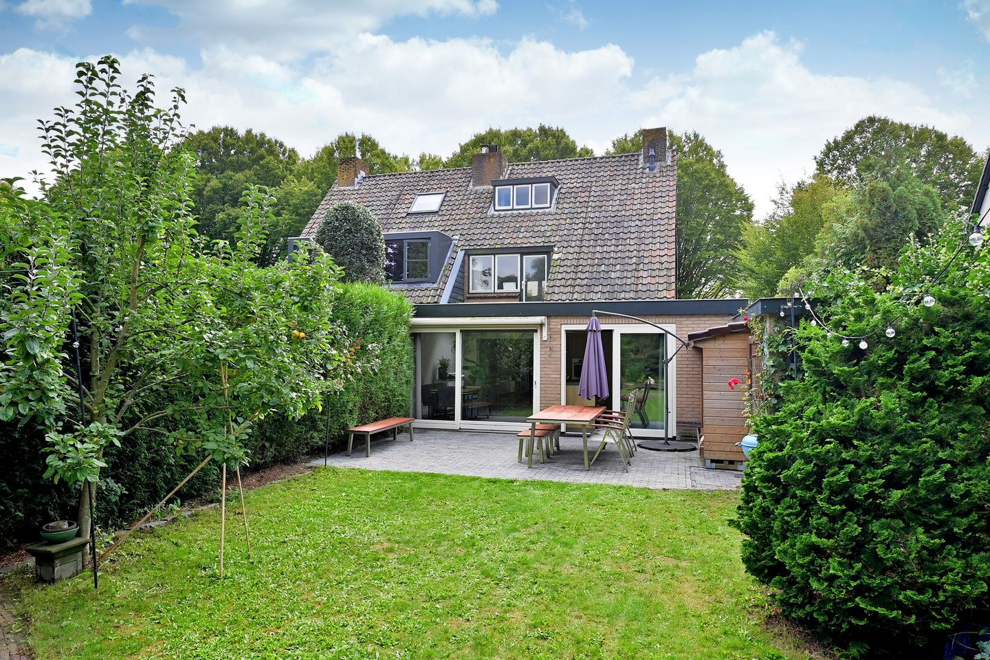 Tussenwoning te koop: Heideveldweg 31, Laren
