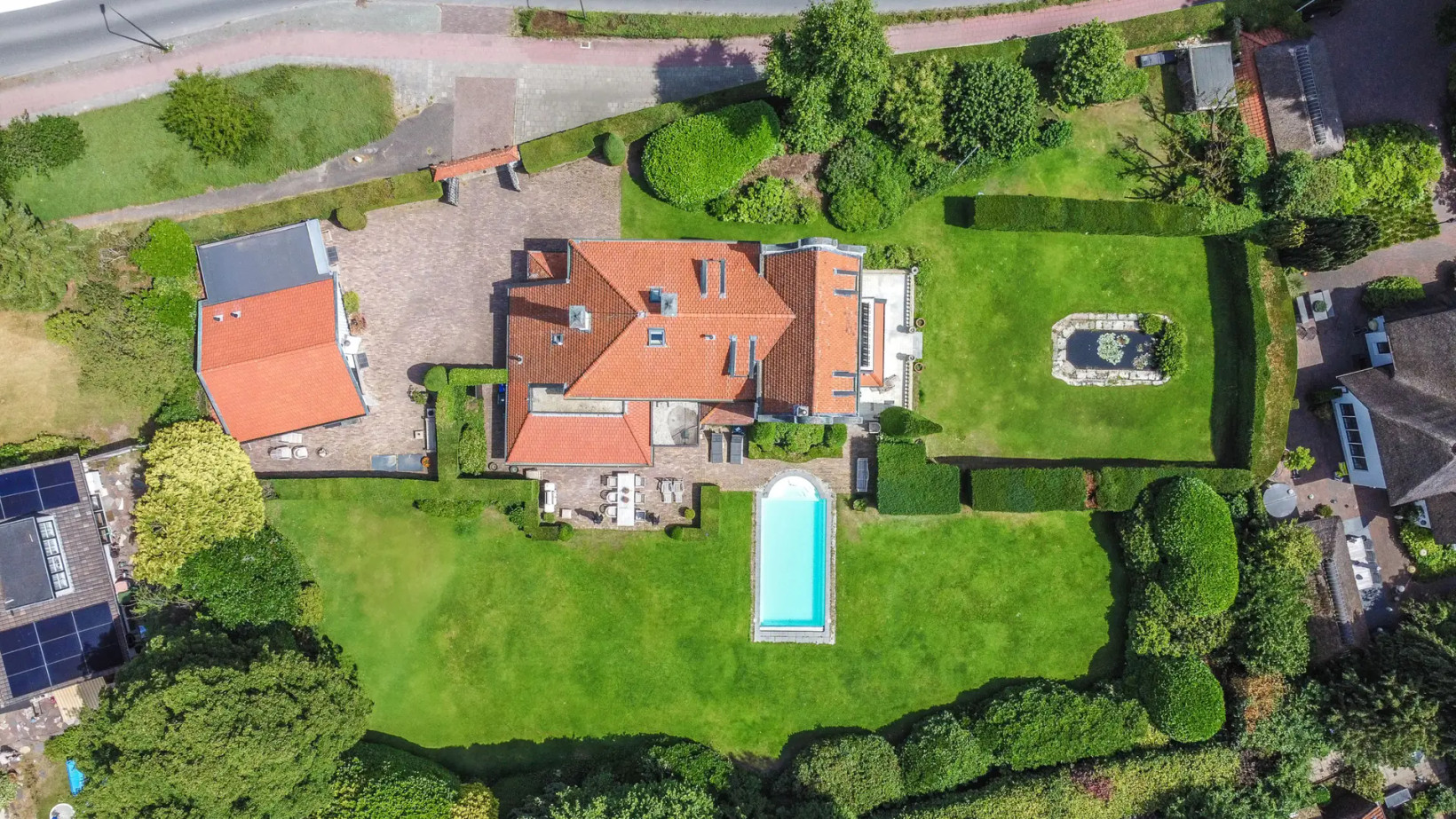 Vrijstaande woning te koop: Huizerweg 57, Blaricum