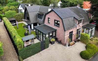 Naarderweg 6