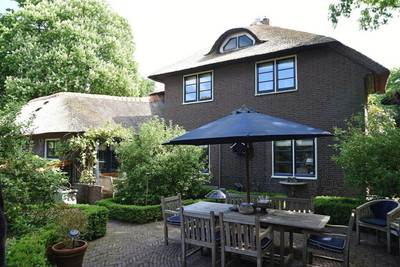 Blaricummerstraat 8