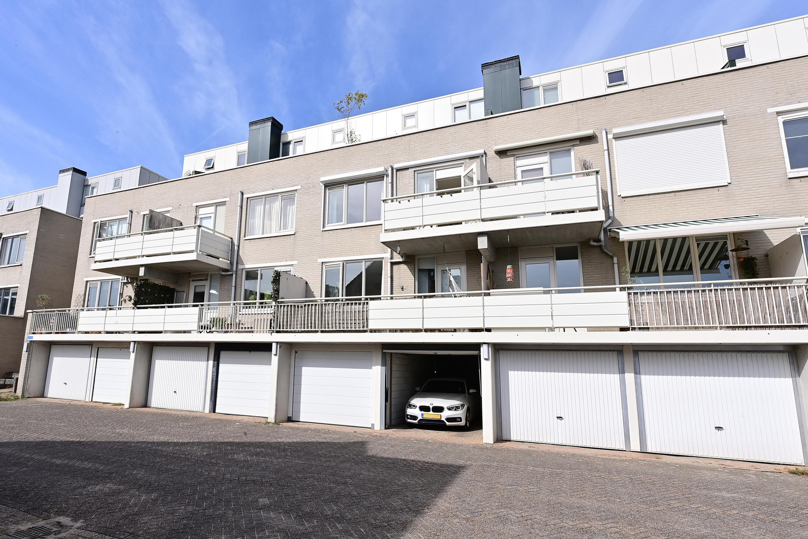 Appartement te koop: Golfstroom 140, Huizen