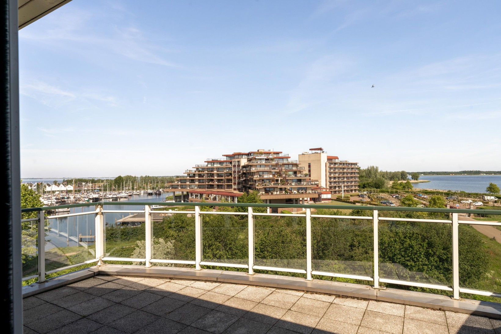 Appartement te koop: Labradorstroom 63, Huizen