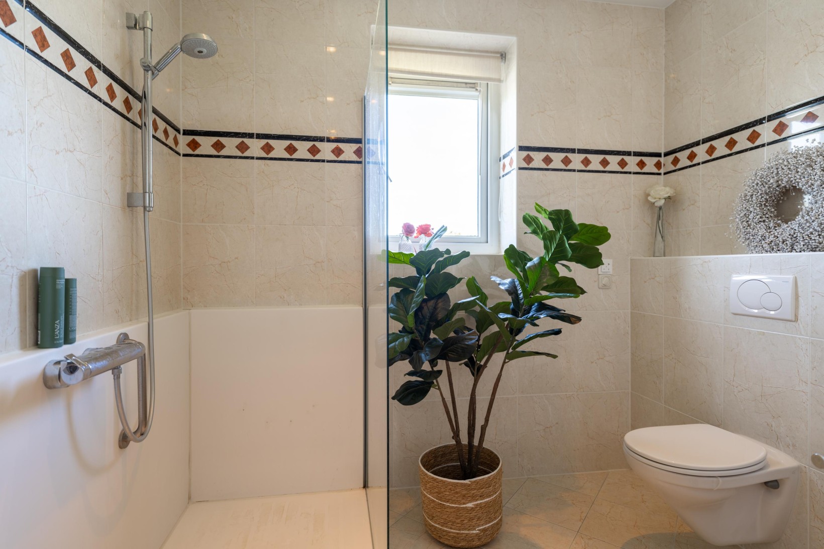 Appartement te koop: Labradorstroom 63, Huizen