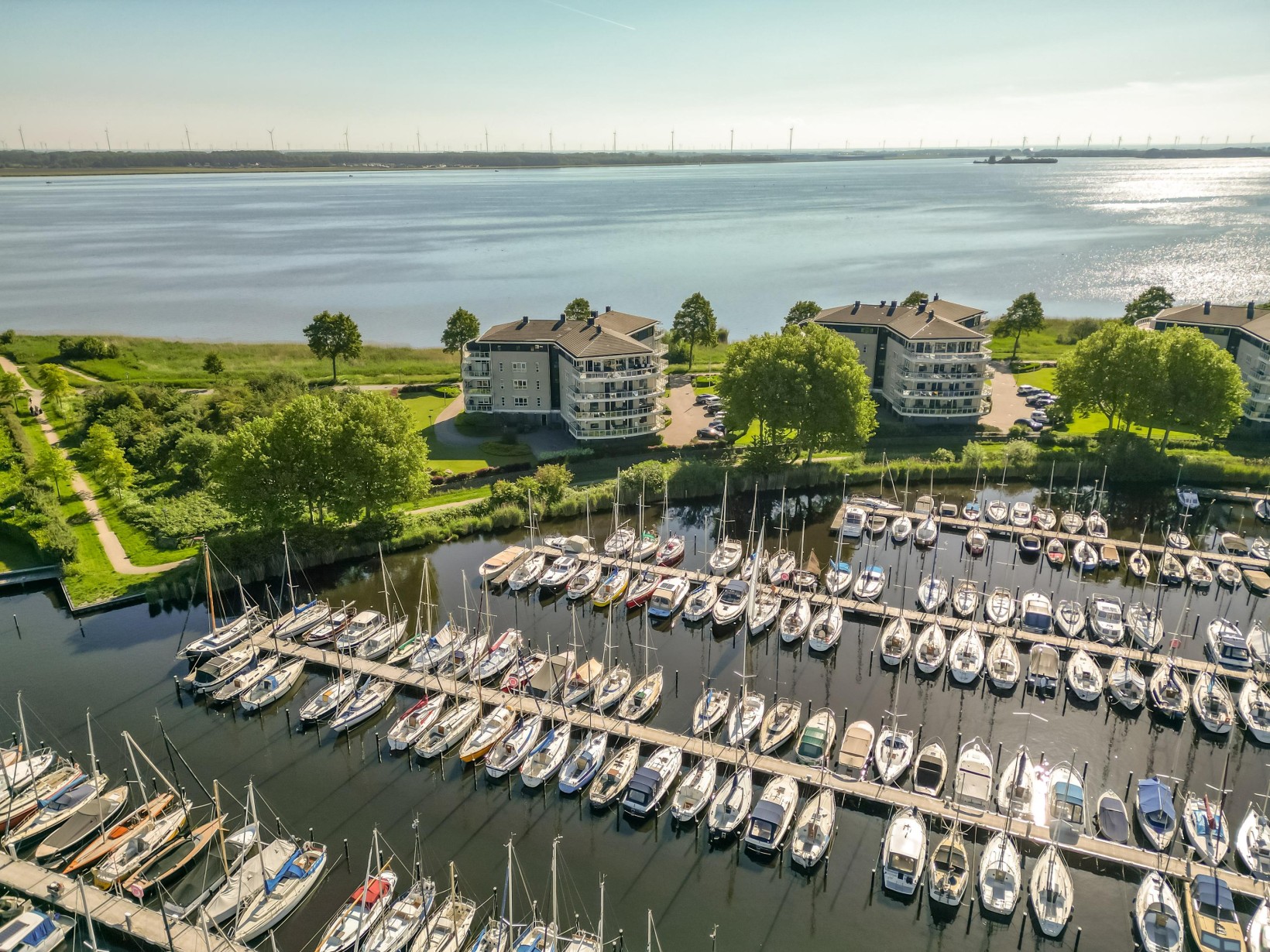 Appartement te koop: Labradorstroom 63, Huizen