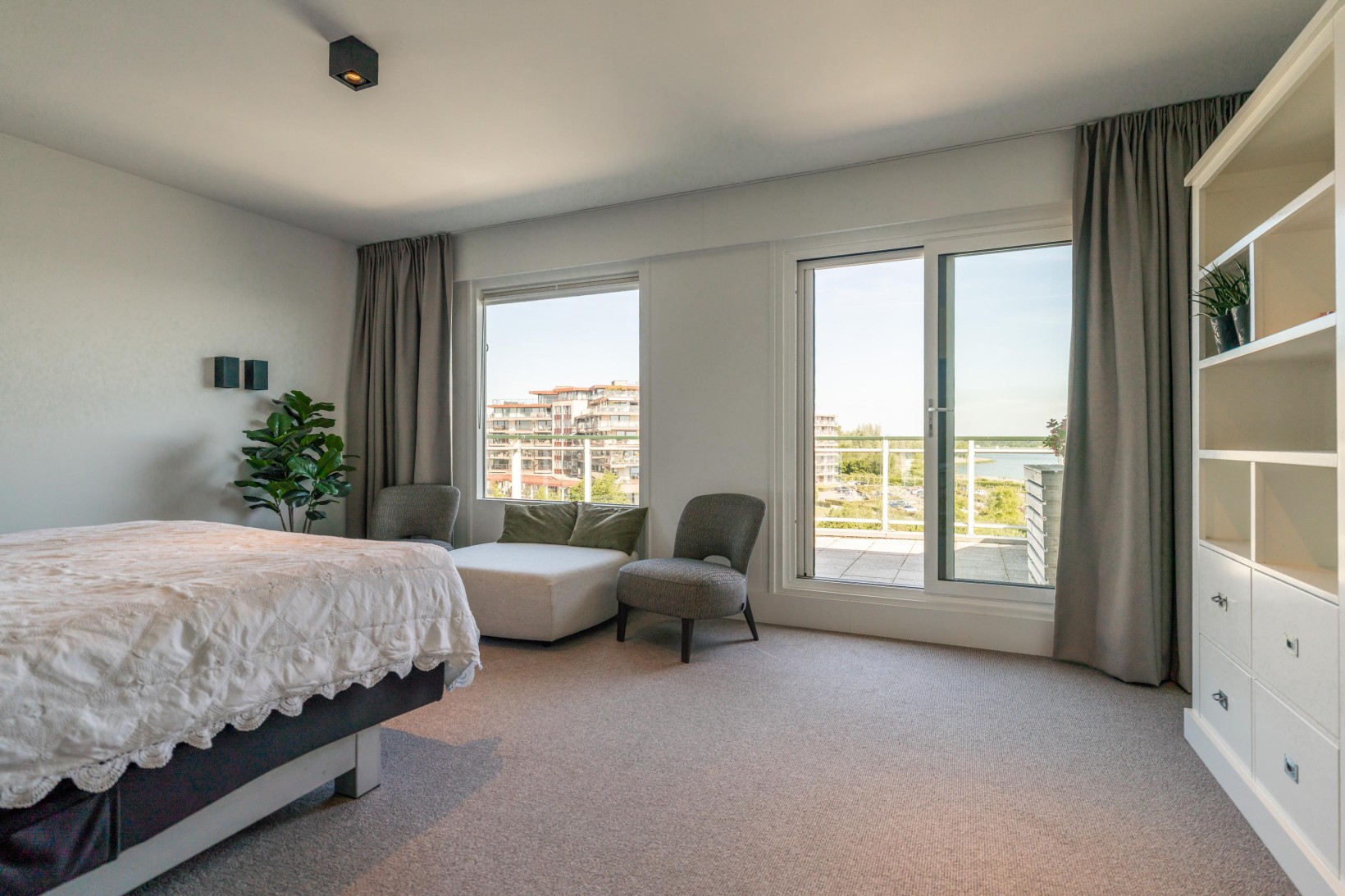 Appartement te koop: Labradorstroom 63, Huizen