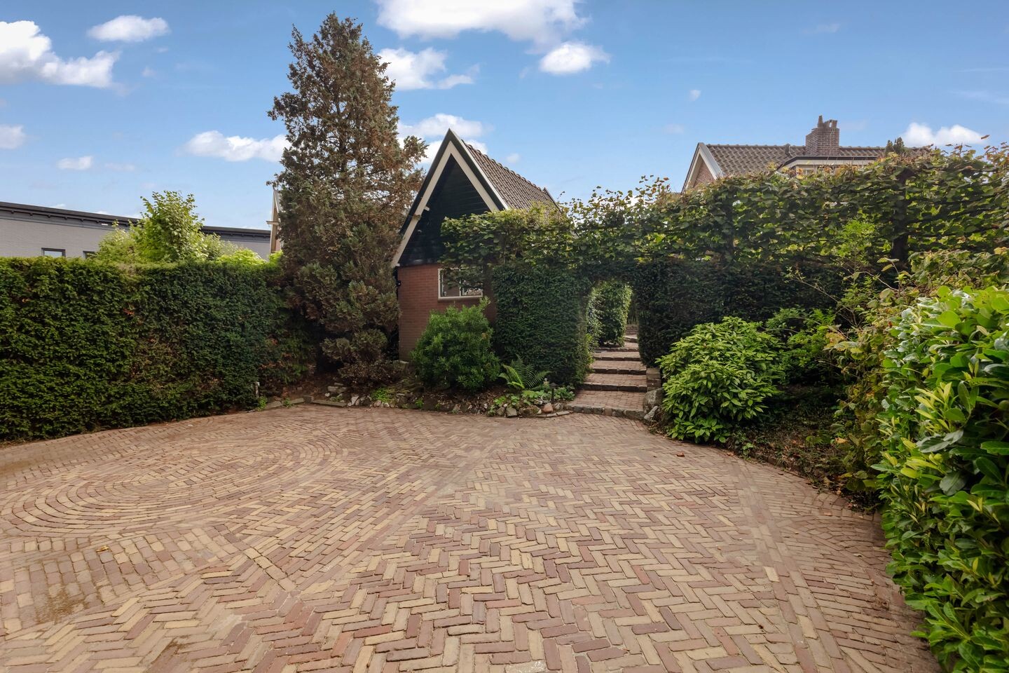 Vrijstaande woning te koop: Eemlandweg 6, Huizen