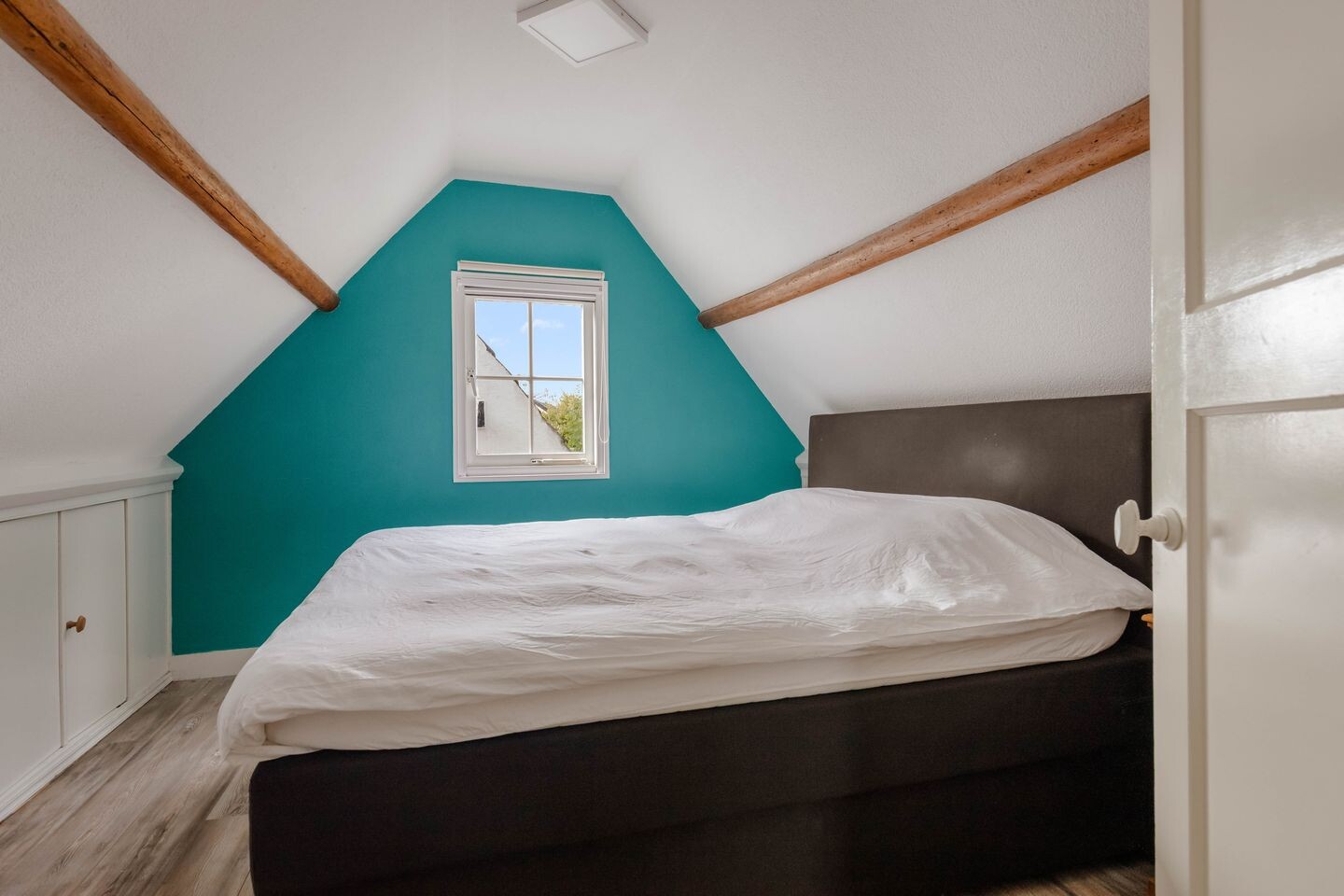Vrijstaande woning te koop: Eemlandweg 6, Huizen