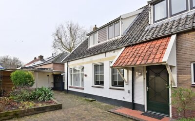 Langestraat 64